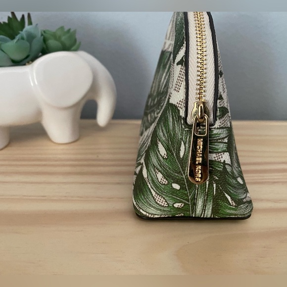 MK Cosmetic Pouch - Picture 4 of 6